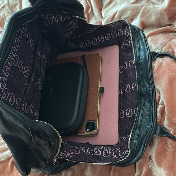 Gucci Princy Large Shoulder Bag Excellent Condition! - Picture 17 of 17